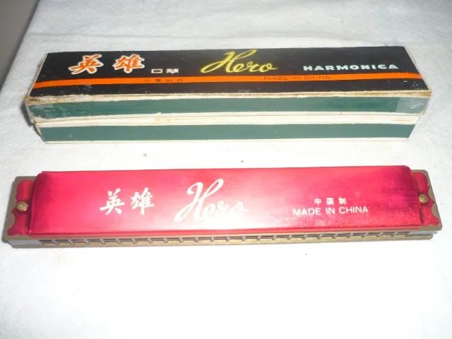Gaita Harmônica Hero Em Bom Estado De Conservação