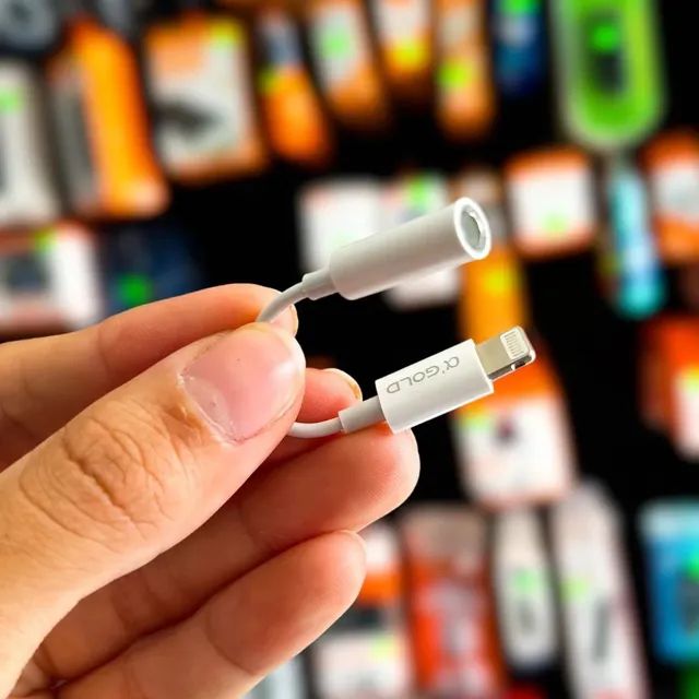 Adaptador Lighting Para Fone de Ouvido Gold - Foto 2