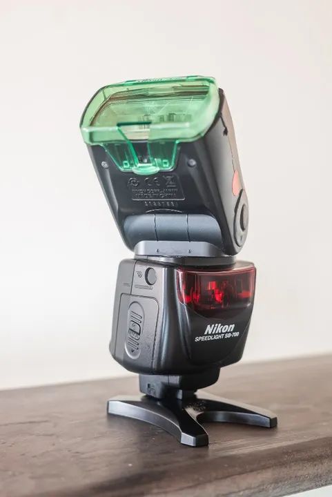 Flash Nikon - SB700 - Foto 5