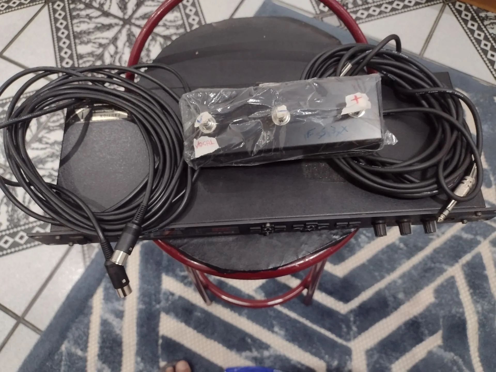 Processador de Harmônicos Digitech Vocalist II - Foto 4