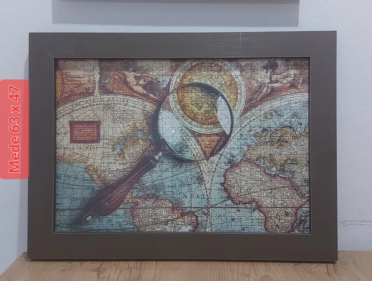 Moldura/Quadro feito sob encomenda. Sem defeitos.<br>O quebra cabeça vai de brinde.