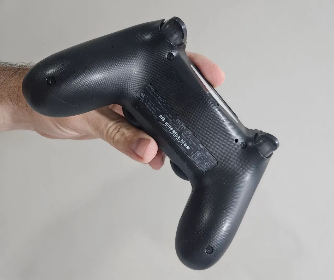 Controle DualShock PS4 (Original/Com defeito) - Foto 2