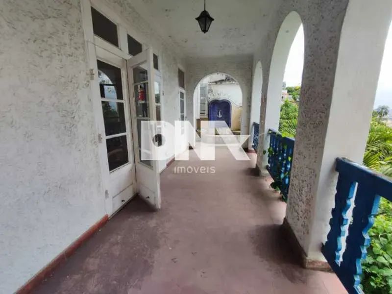 Casa de rua - Triplex / Residencial / Santa Teresa - Foto 2