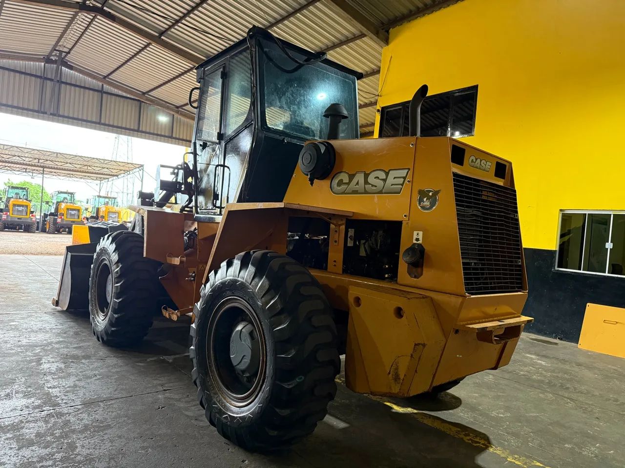 Pá carregadeira W20 E impecável 