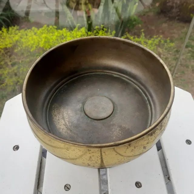 Fruteira antiga ou centro de mesa antiga em latão  15cm x 20cm - Foto 2