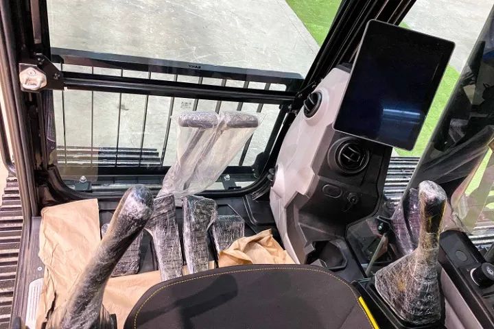 Escavadeira Sany SY215 Com  Long Reach - Foto 6