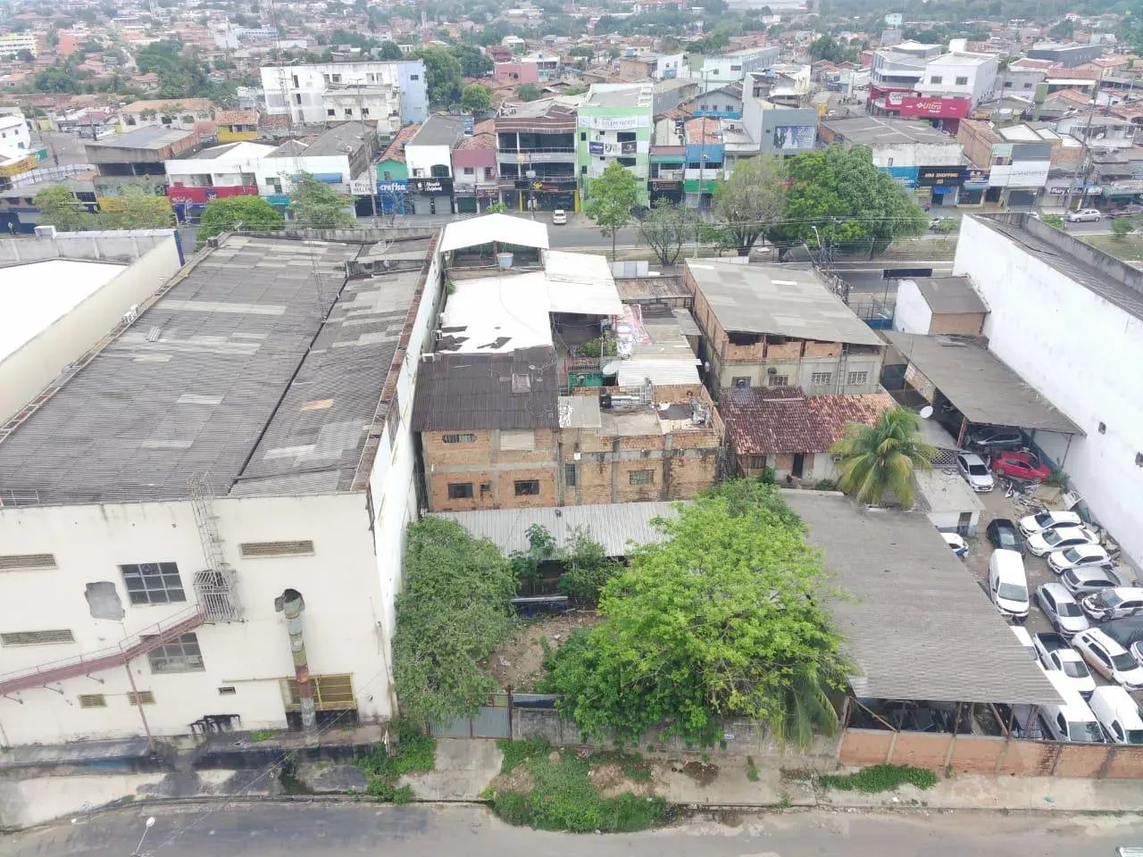 Prédio Comercial e Residencial no melhor de Marabá - Foto 4