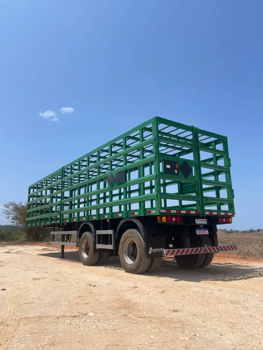 Carreta 2 eixo semirreboque gaiola de gás 944 botijão P13