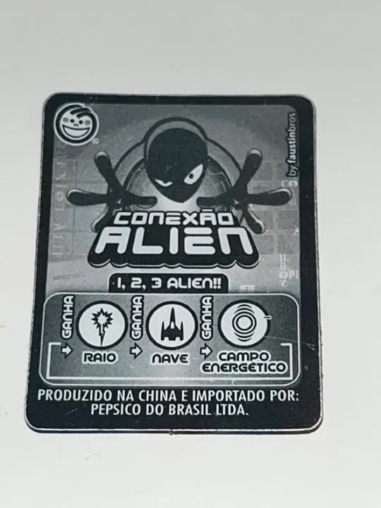 Tazo Aliens Elma Chips n 14 | Item com erro de impressão  - Foto 2