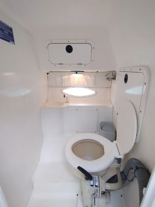 Lancha Phantom 240 Cabinada Motor Evinrude 225HP 2000 - Foto 6