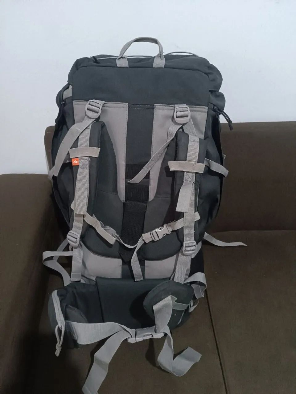 MOCHILÃO CARGUEIRO QUECHUA FORCLAZ 90L - Foto 3