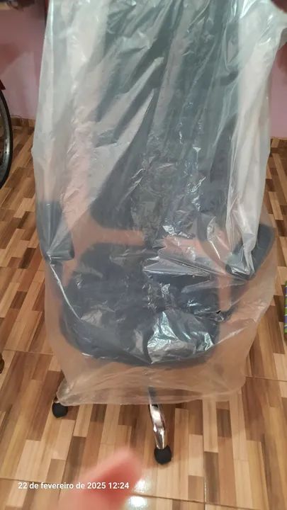 Cadeira de Escritório Giratória com Rodinhas