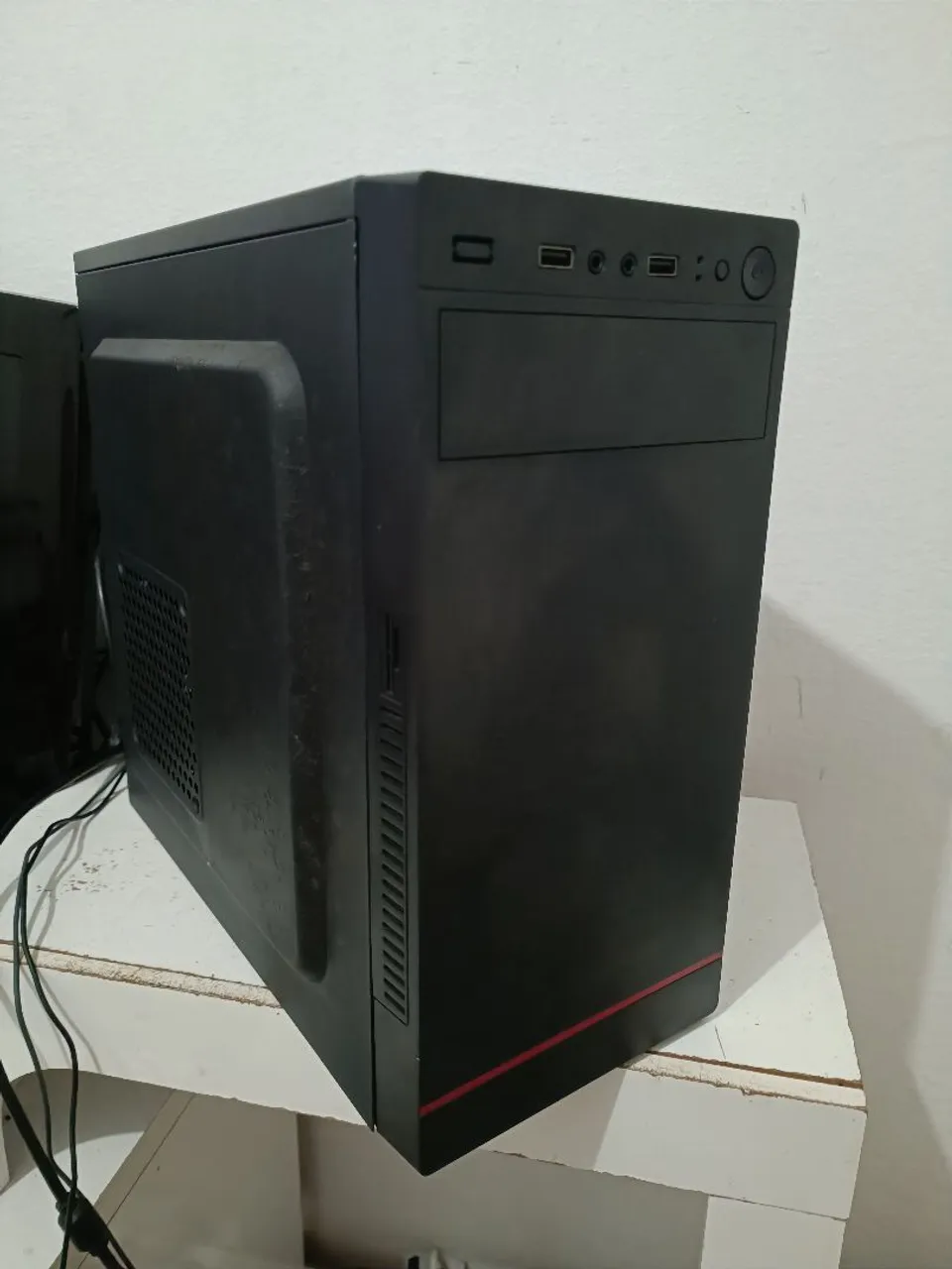 CPU core i3 nona geração- Design Moderno e Funcional