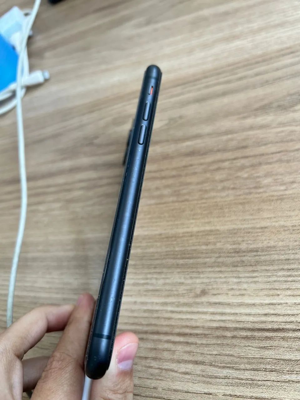 iPhone em ótimo estado de funcionamento e atualização, sou muito cuidadosa - Foto 2