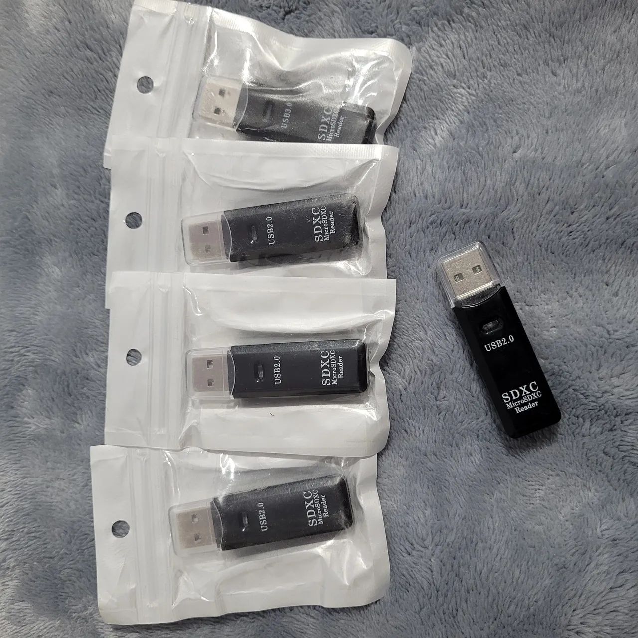 Leitor de cartão de memória SD micro sd64842093180162120