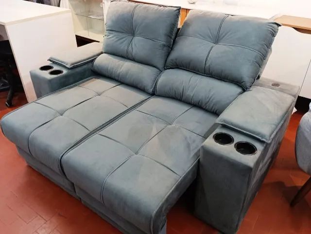 Sofá 02 Lugares Retrátil e Reclinável Nero.