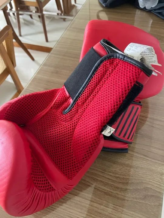 Luvas de Boxe Vermelhas - Novas - Foto 3