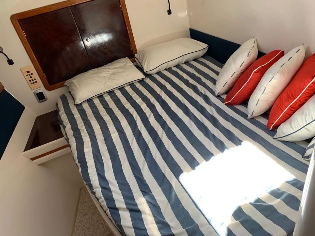 Lancha Catamarã Mares 40 - Foto 6