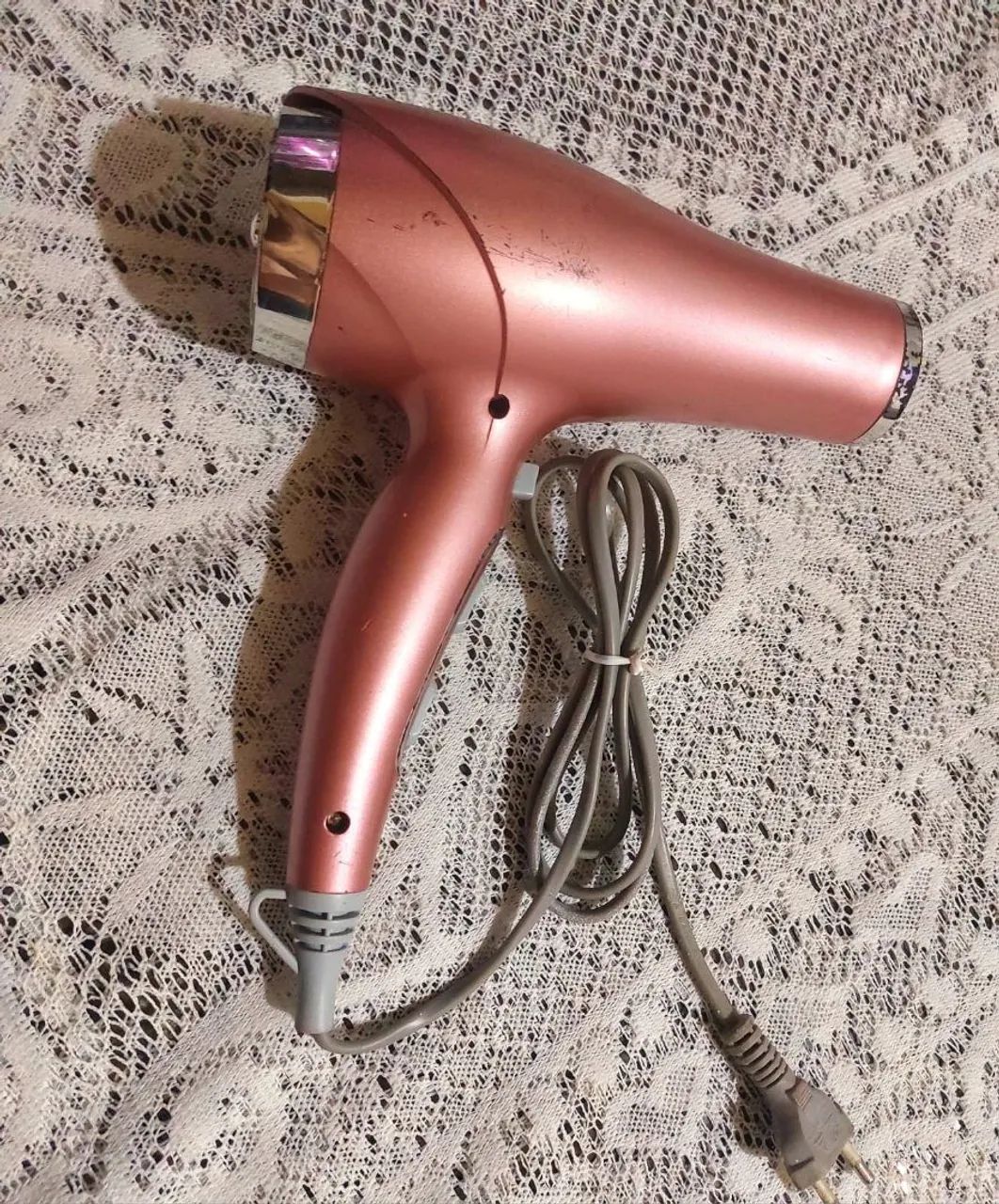 Secador de Cabelo Rosa - Usado em Ótimo Estado - Foto 2