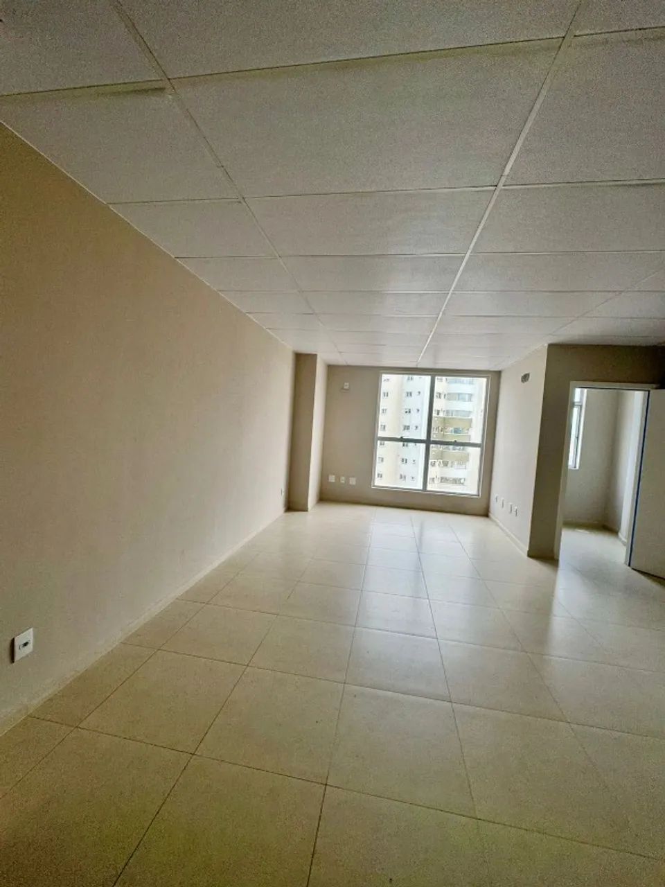Edifício Prime Business Center - Sala Aérea, ampla, arejada - Foto 4