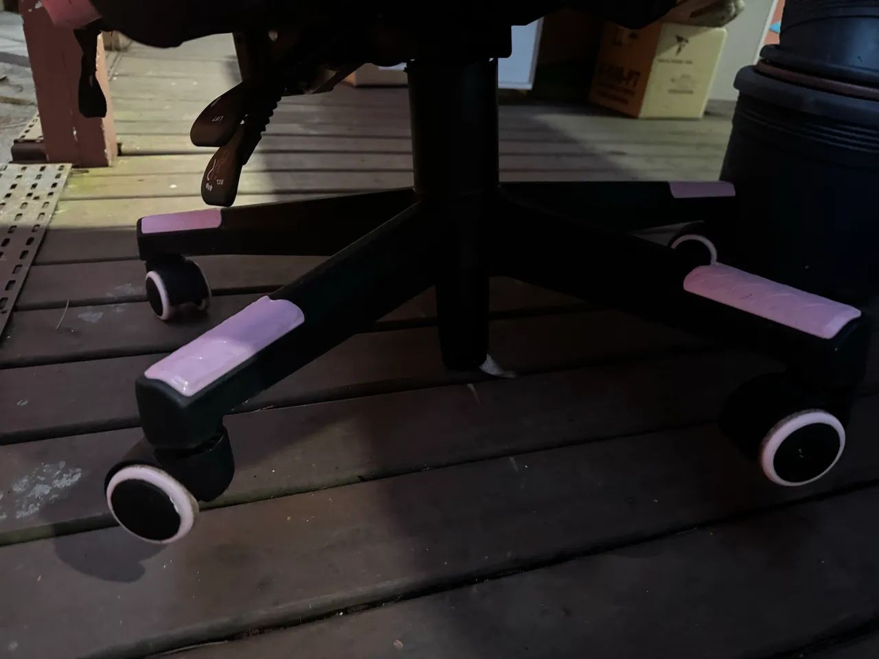 Cadeira gamer (precisa arrumar) - Foto 3