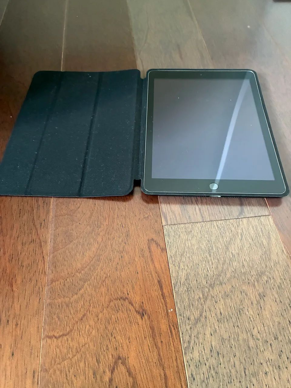 iPad modelo A1822 quinta geração 