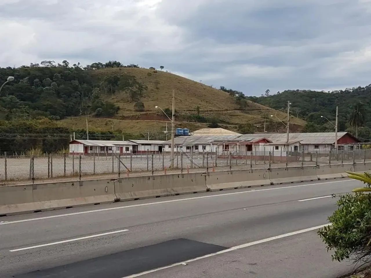 Industrial Terreno em Jambeiro - Foto 2