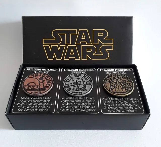 Caixa com 3 Pins das Trilogias Star Wars Piticas - Buttons/Broches - Foto 3