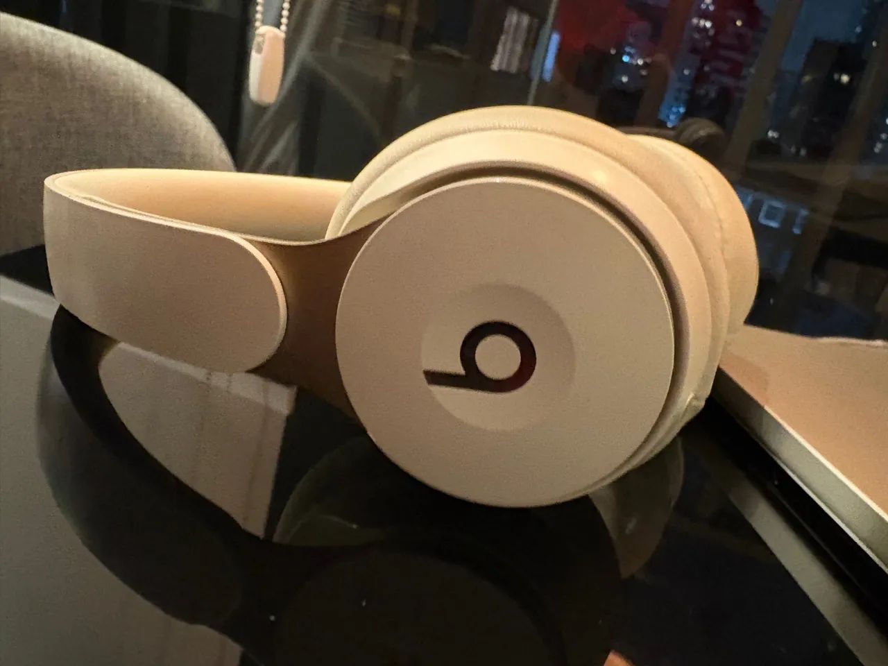 Fones de Ouvido Sem Fio Solo Pro Wireless - Foto 4