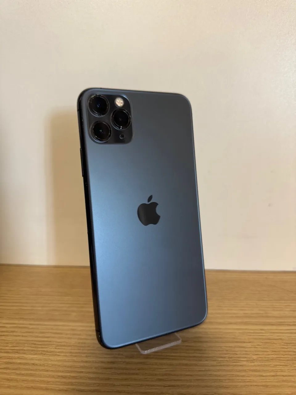iPhone 11 Pro Max - 64GB Impecável