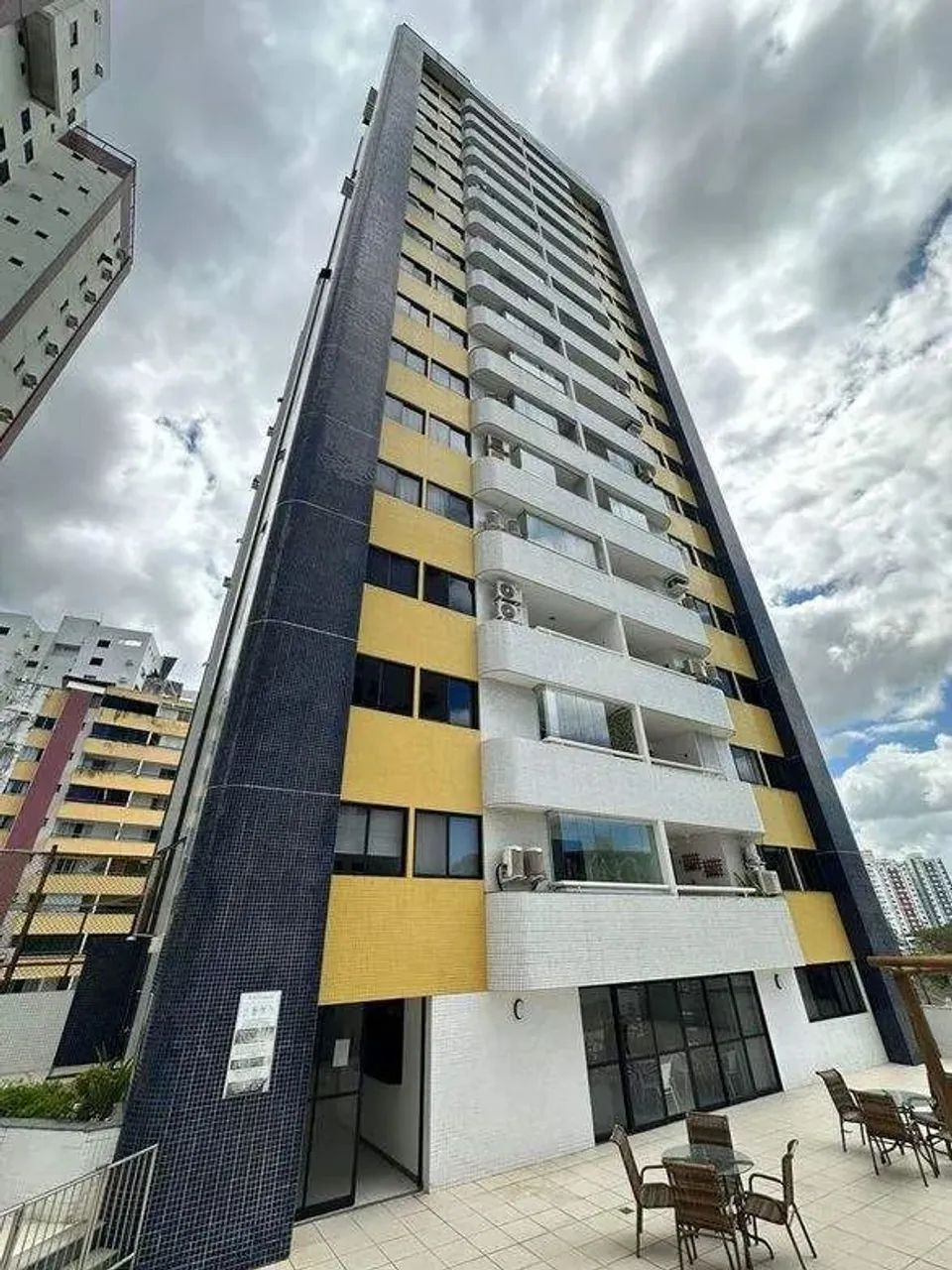 Apartamento à venda no CONDOMÍNIO JOÃO VITOR GUIMARÃES, STIEP, Salvador, BA