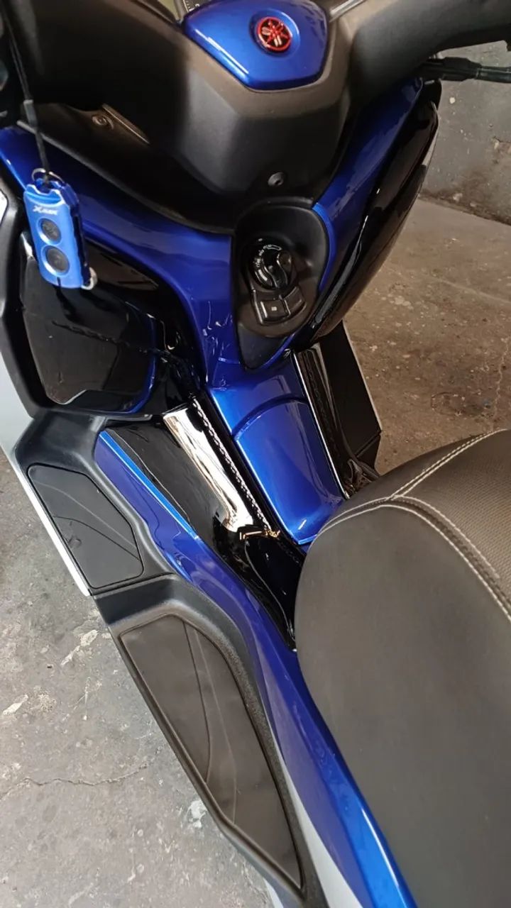 YAMAHA XMAX ABS - Foto 3
