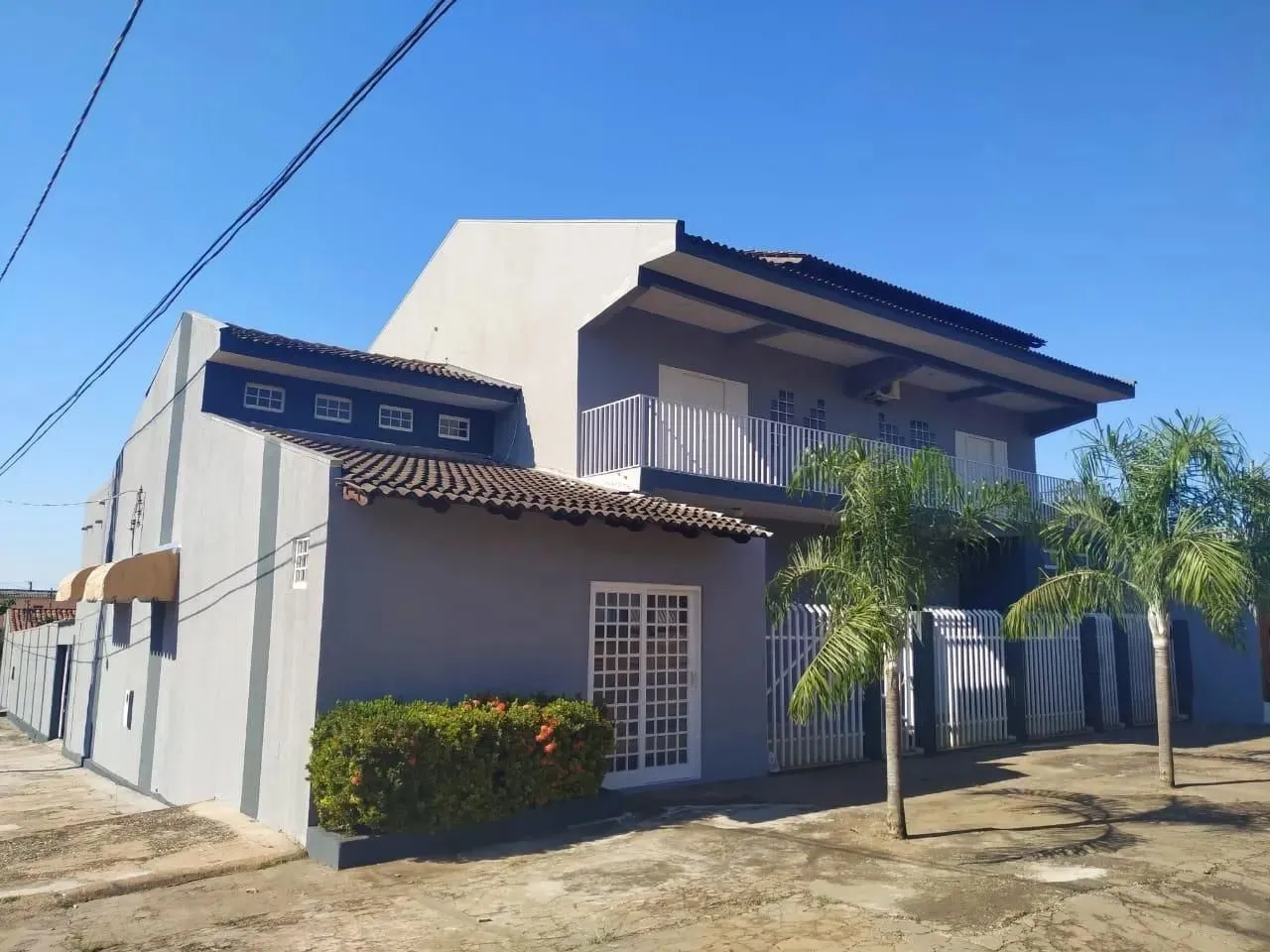Apartamento mobiliado ao lado da Avenida julio campos