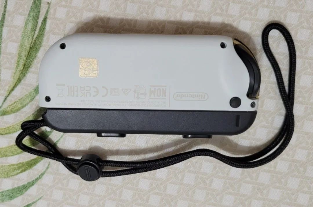 Joy-con Nintendo Switch - Zelda Tears of the Kingdom - Original Nintendo. - Foto 5