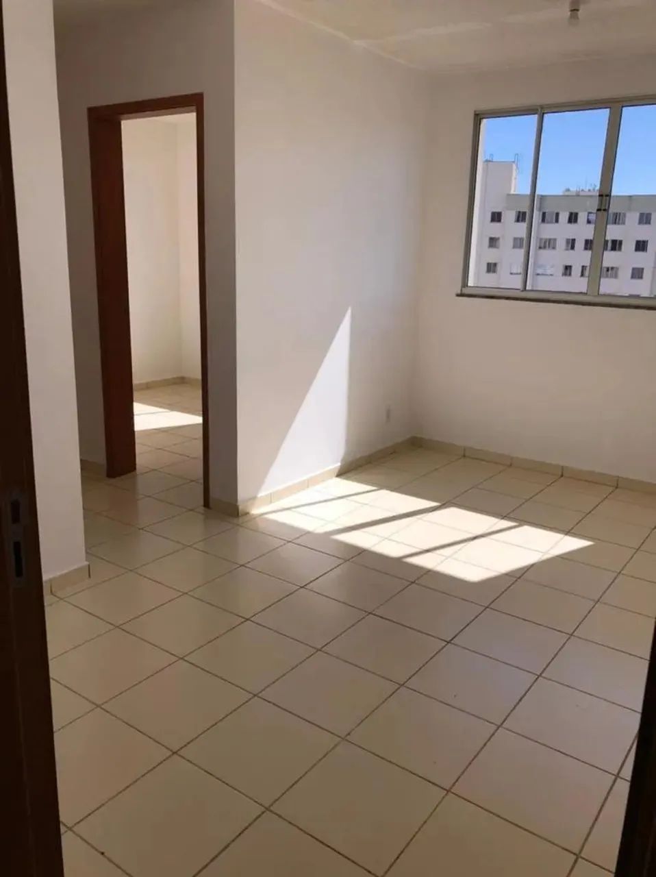 Vendo apartamento superior, no Valparaíso, atrás do McDonald's