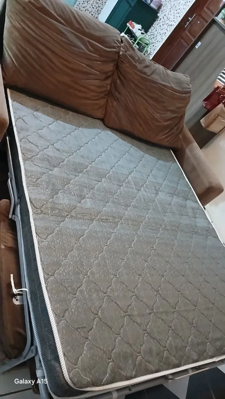 Sofá Cama Confortável e Prático