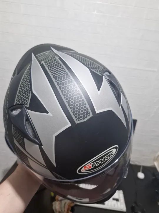 Capacete Spark Preto e Cinza - Tamanho 61 - Foto 3