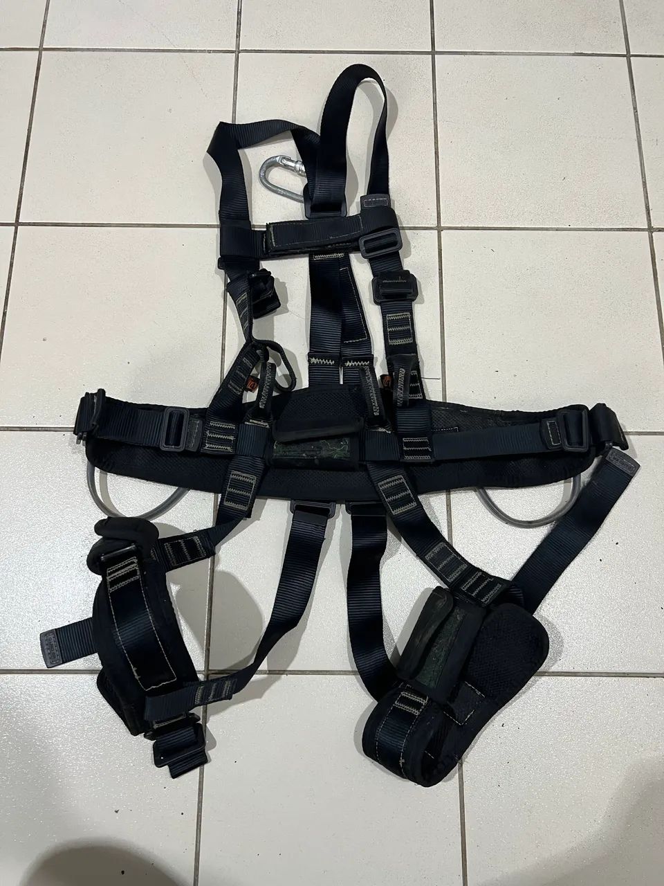 Cinto de segurança eletricista