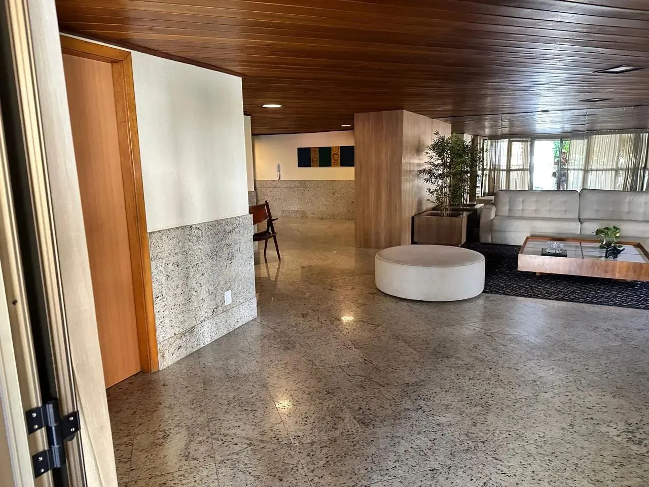 Pituba. Emilio Odebrecht cobertura 4 suítes 347 m2, 4 vagas, infra total