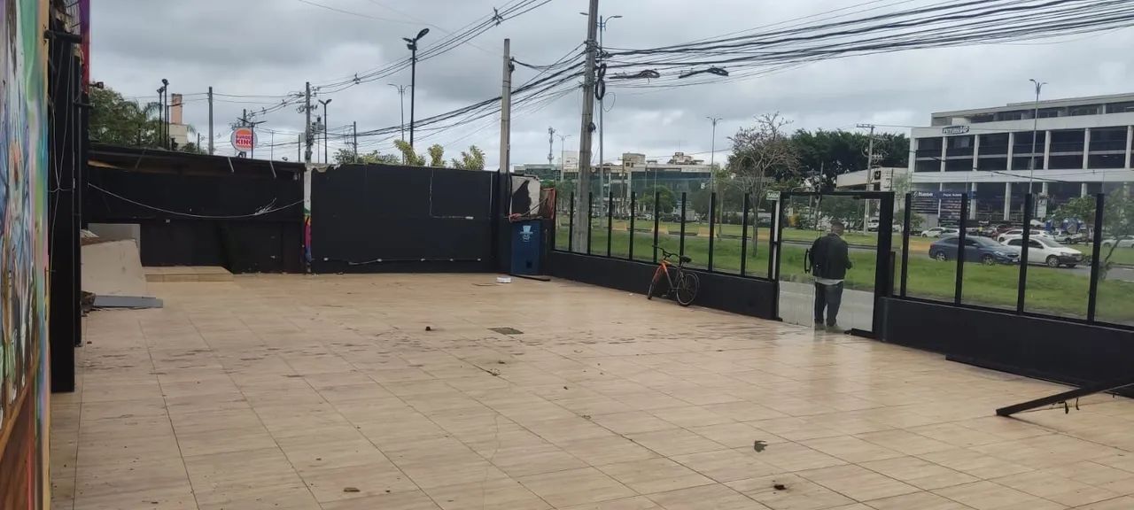 Loja enorme 800m² Av das Americas Perto do Burguer King Recreio dos bandeirantes - Foto 5