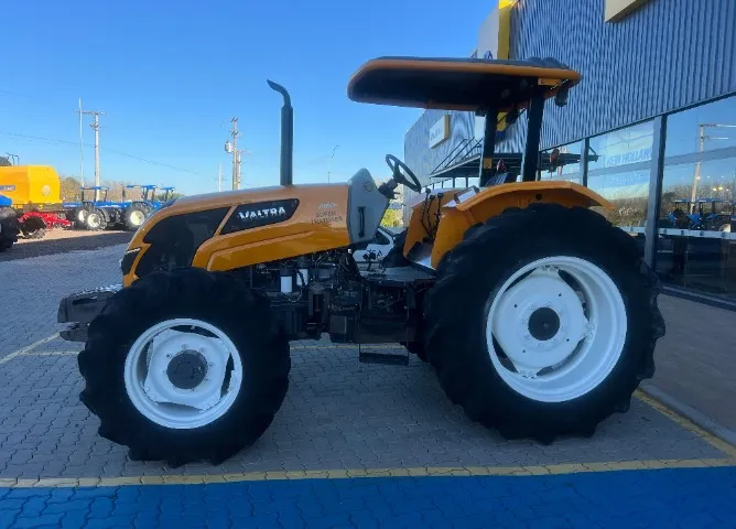 Trator Valtra A950