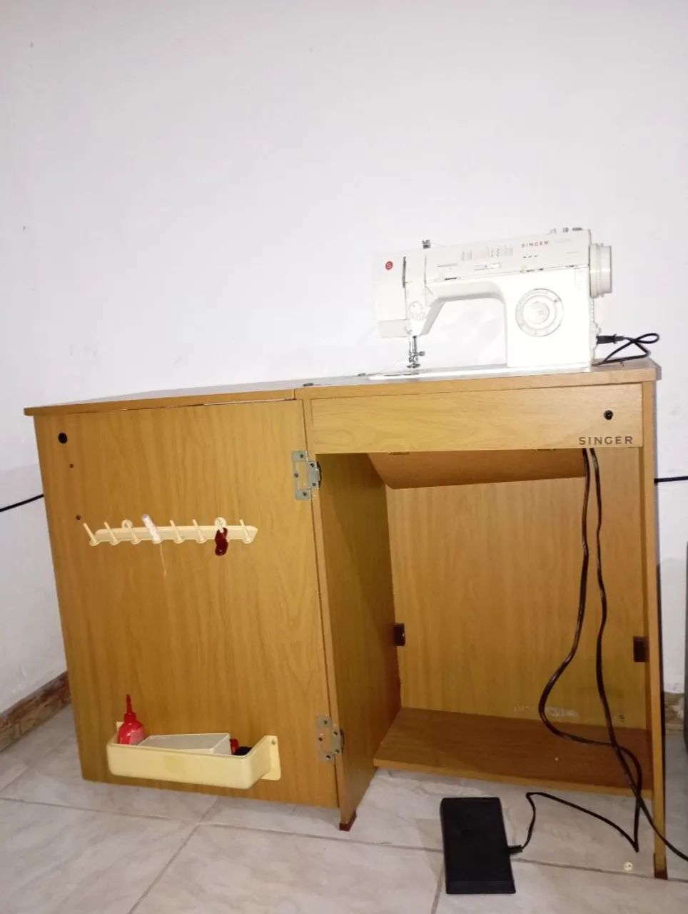 Máquina de costura reta Singer - Foto 4