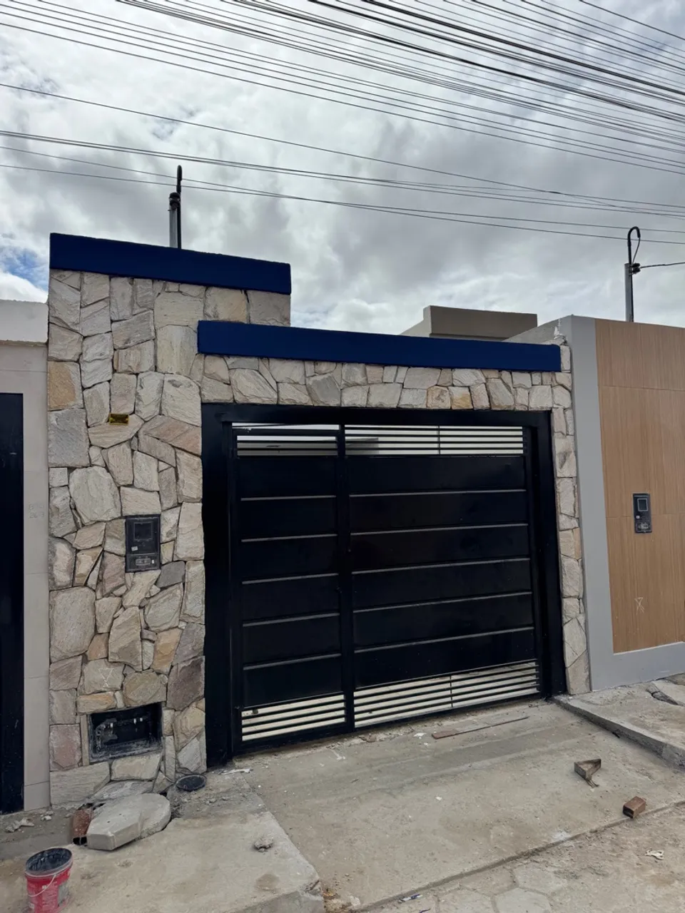 Casa recem construída a venda!