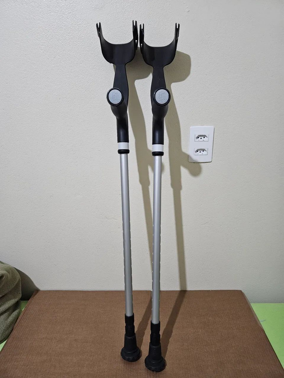 Par de Muletas Mercury - Alumínio - Ótimo estado - Trindade