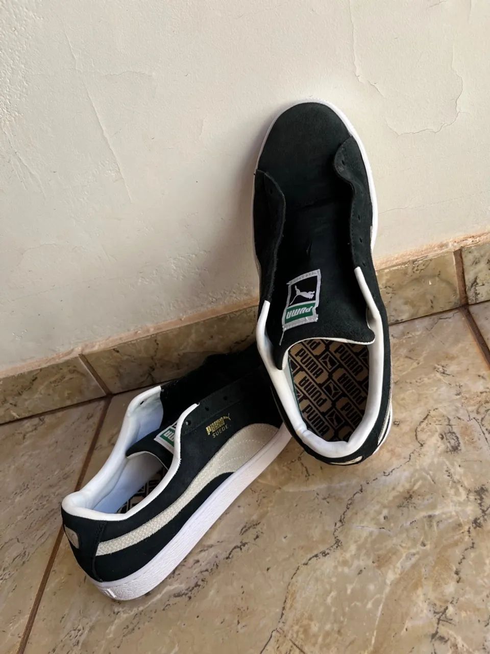 Tênis Puma Suede Preto e Branco Calçados Colorado 1426790985