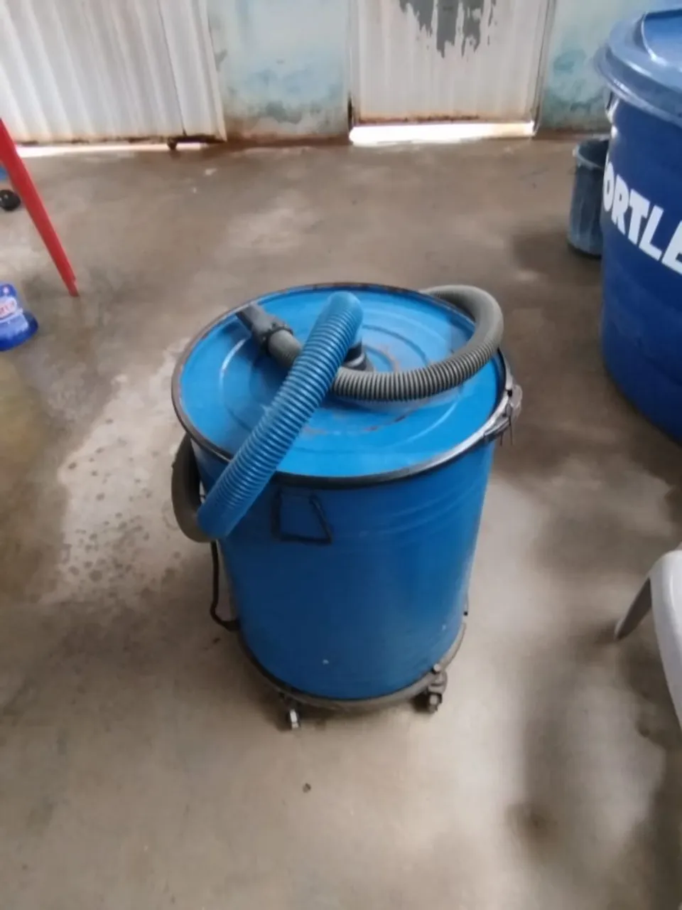 Aspirador de Pó Industrial Potente e Eficiente