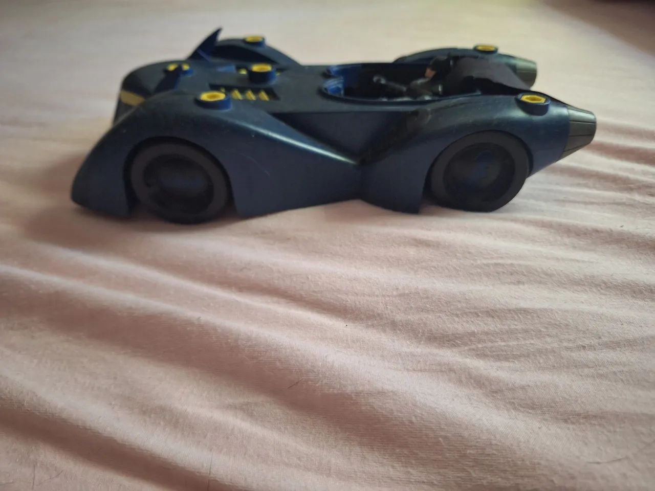 Carro do Batman com boneco - Foto 2