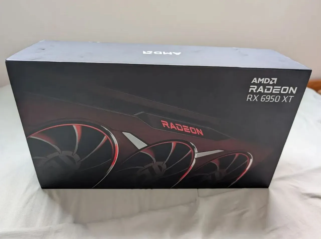 AMD Radeon RX 6950 XT - Desempenho Imbatível!
