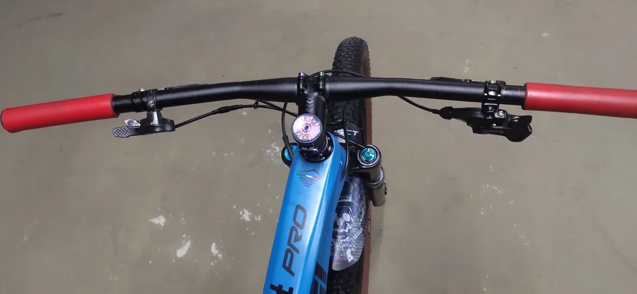 Bicicleta de competição aro 29 - carbono tamanho L 19
