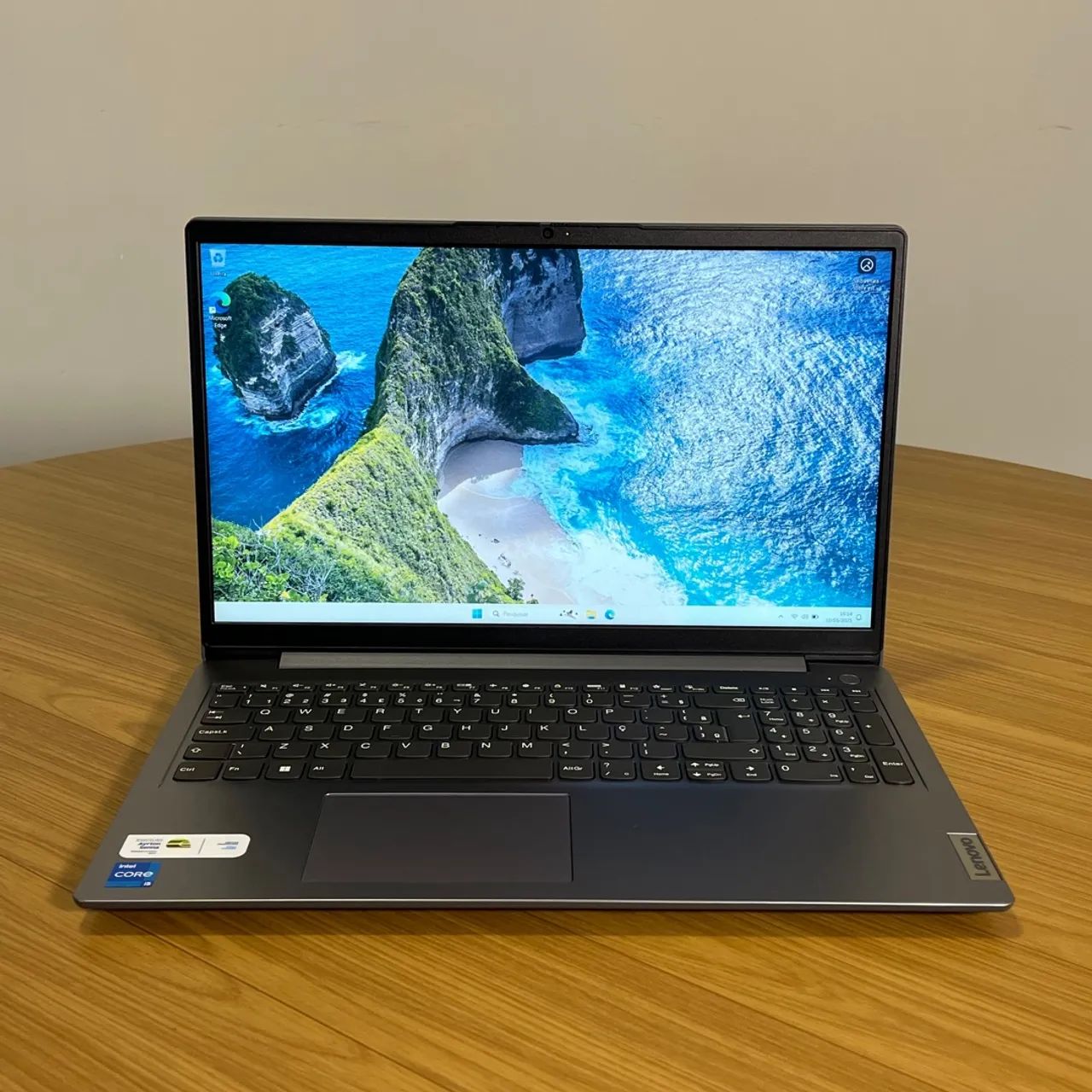 Notebook Lenovo | i5 1135G7 - 8GB RAM - 256GB SSD - 15.6 Pol - Iris Xe 4GB | Parcela!